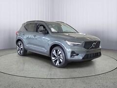 2026 Volvo XC40 B4 Plus FWD SUV