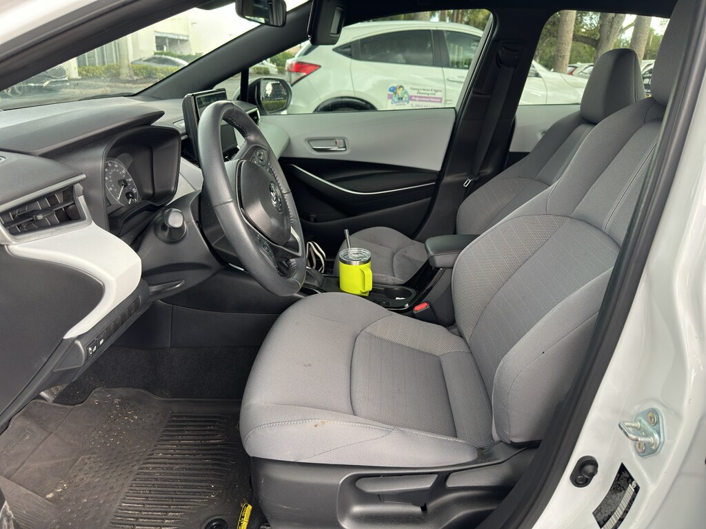 2024 Toyota Corolla SE photo 2