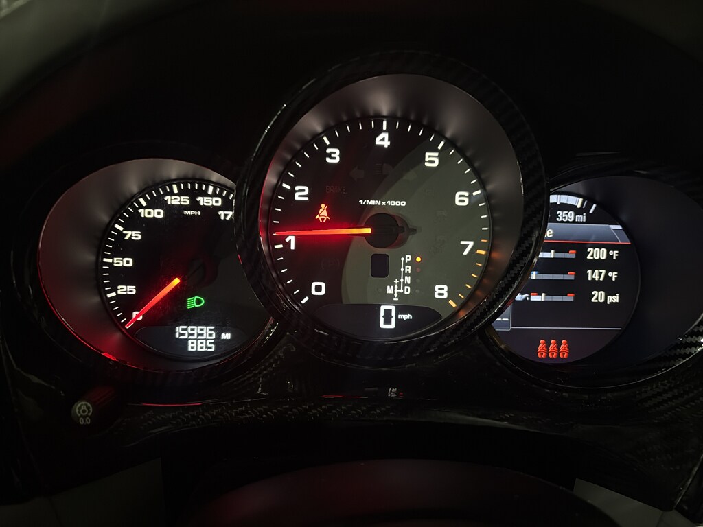 2021 Porsche Macan S photo 4