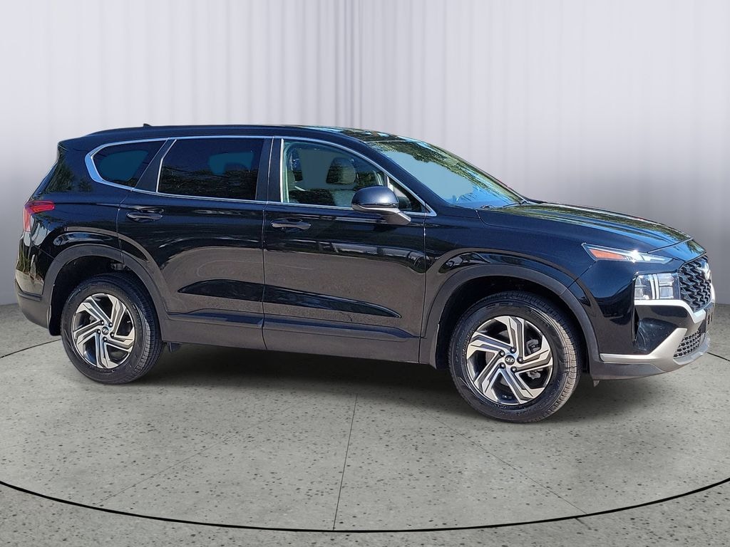 Used 2022 Hyundai Santa Fe SE Sport Utility
