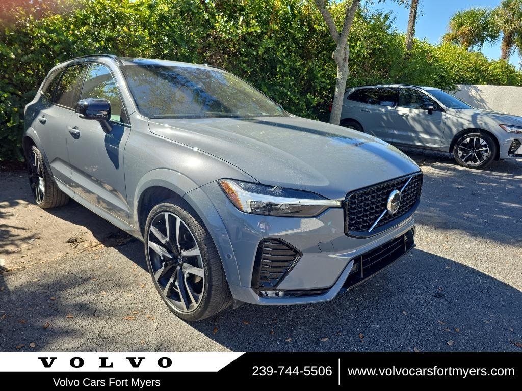 Used 2023 Volvo XC60 Ultimate Dark Theme Sport Utility