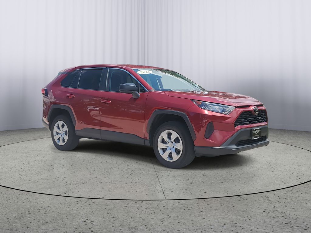 2022 Toyota RAV4 LE photo 2