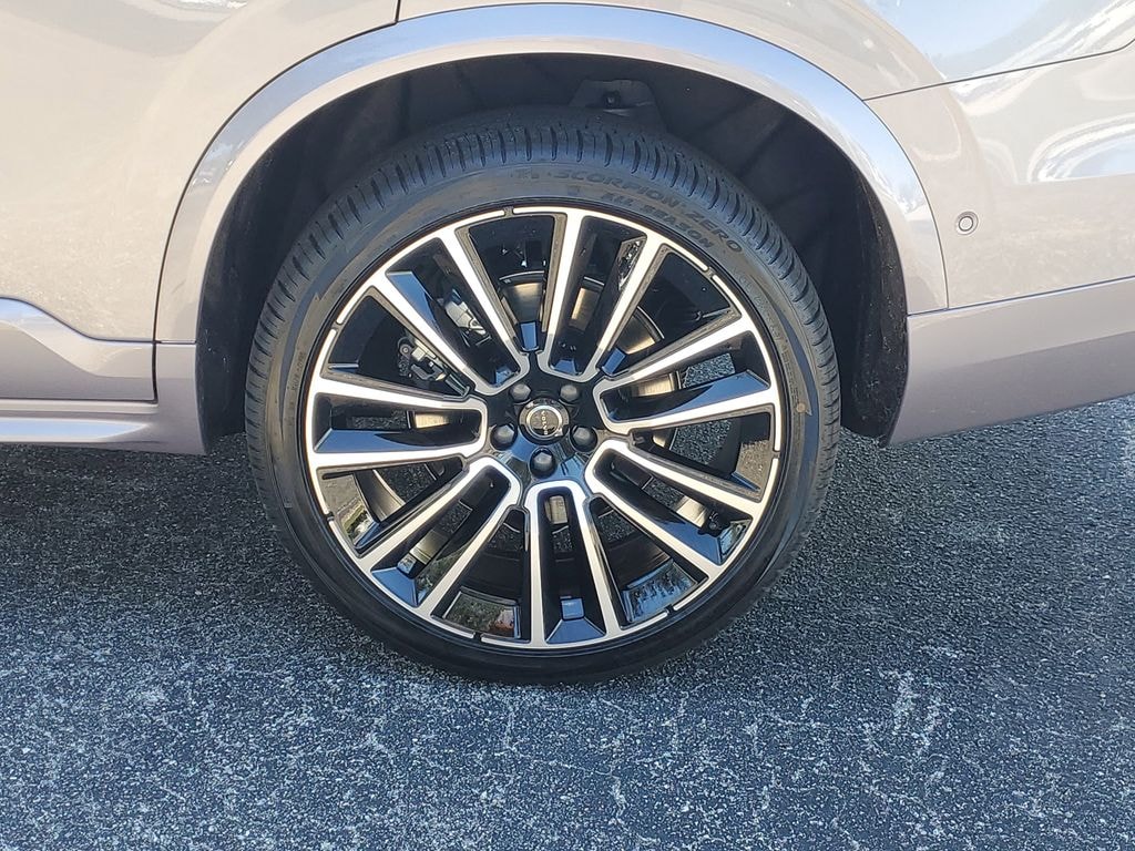 New 2026 Volvo XC90 B6 Ultra Dark Theme 7-Seater SUV