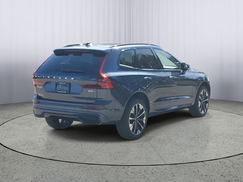 New 2026 Volvo XC60 B5 Plus SUV