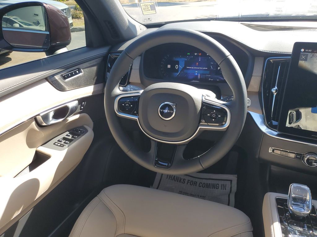 2026 Volvo XC90 Plus - Photo 7
