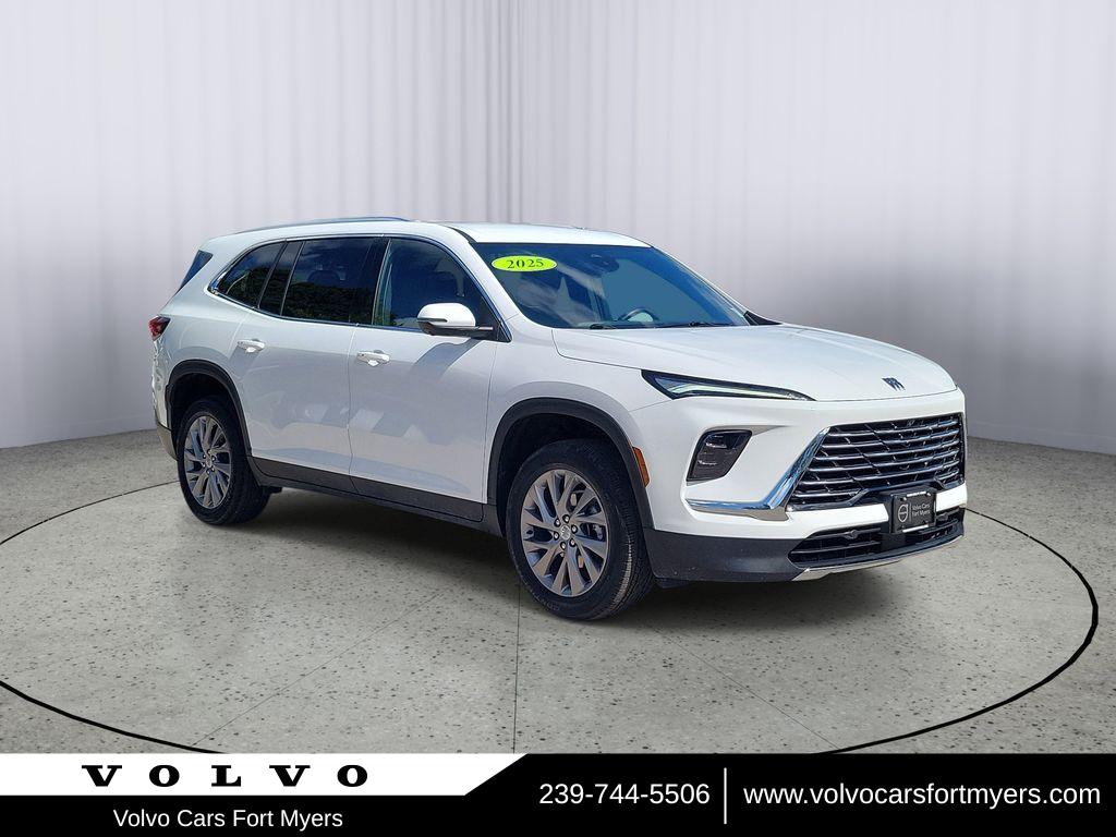 2025 Buick Enclave Preferred AWD's photo
