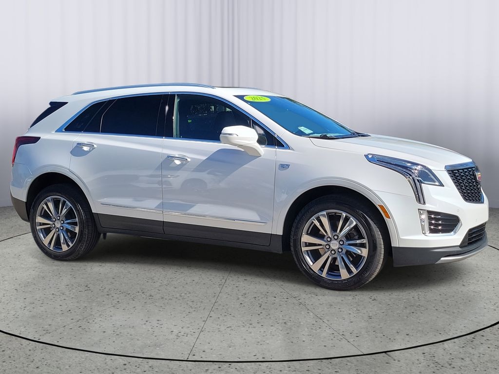 Used 2025 Cadillac XT5 AWD Premium Luxury Sport Utility