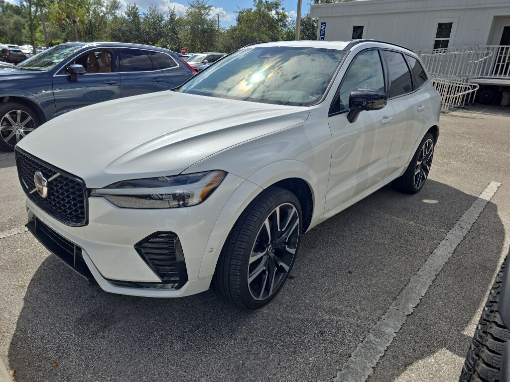 Certified 2024 Volvo XC60 Ultimate Dark Theme Certified Sport Utility