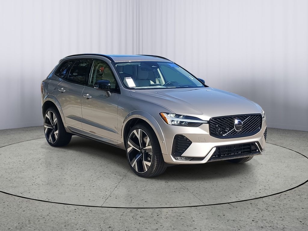 New 2026 Volvo XC60 B5 Ultra SUV