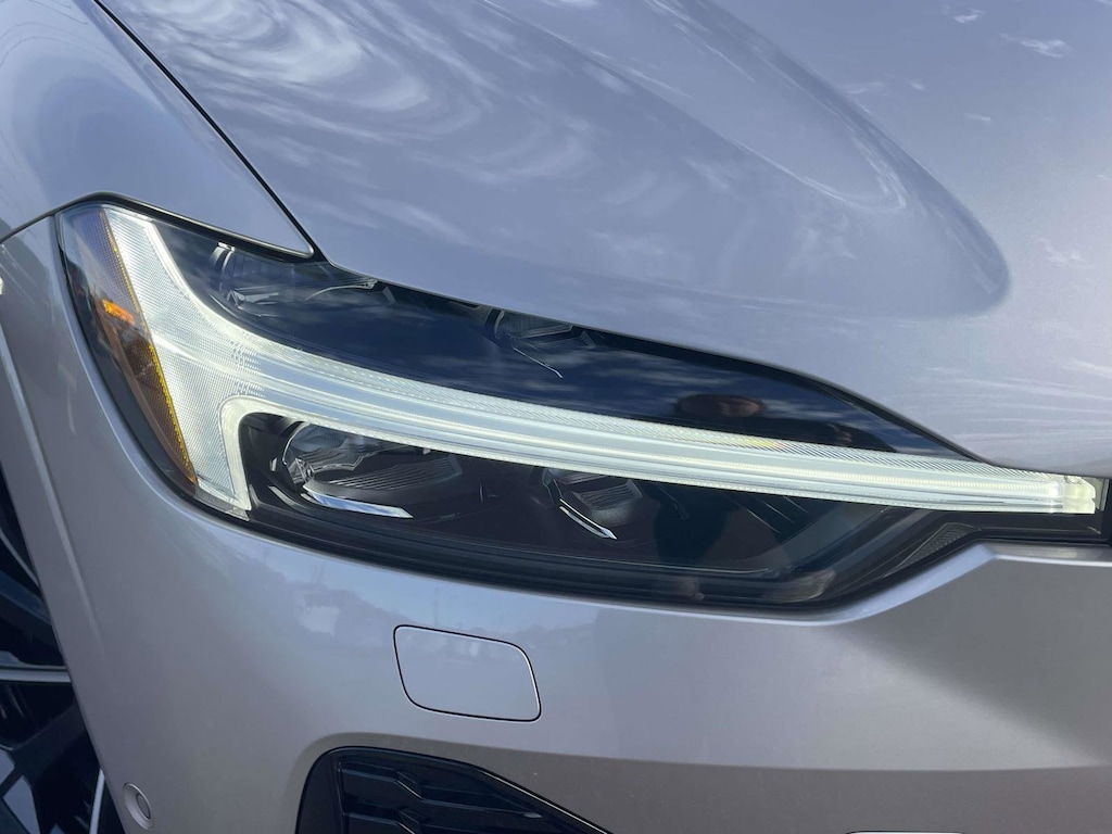 New 2026 Volvo XC60 B5 Plus SUV