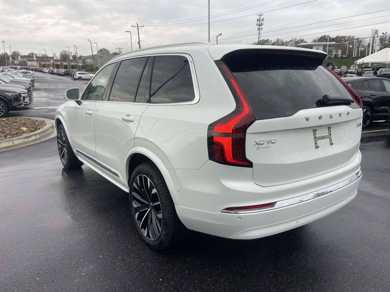 2026 Volvo XC90 Ultra - Photo 7