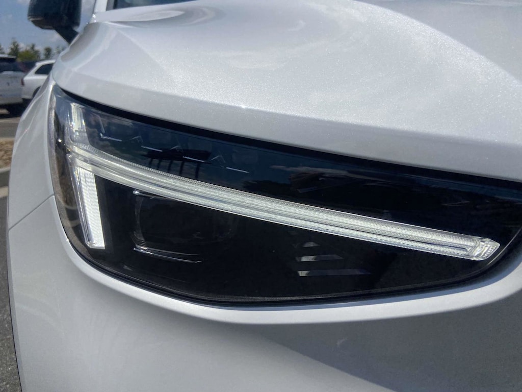 New 2026 Volvo XC40 B4 Plus SUV