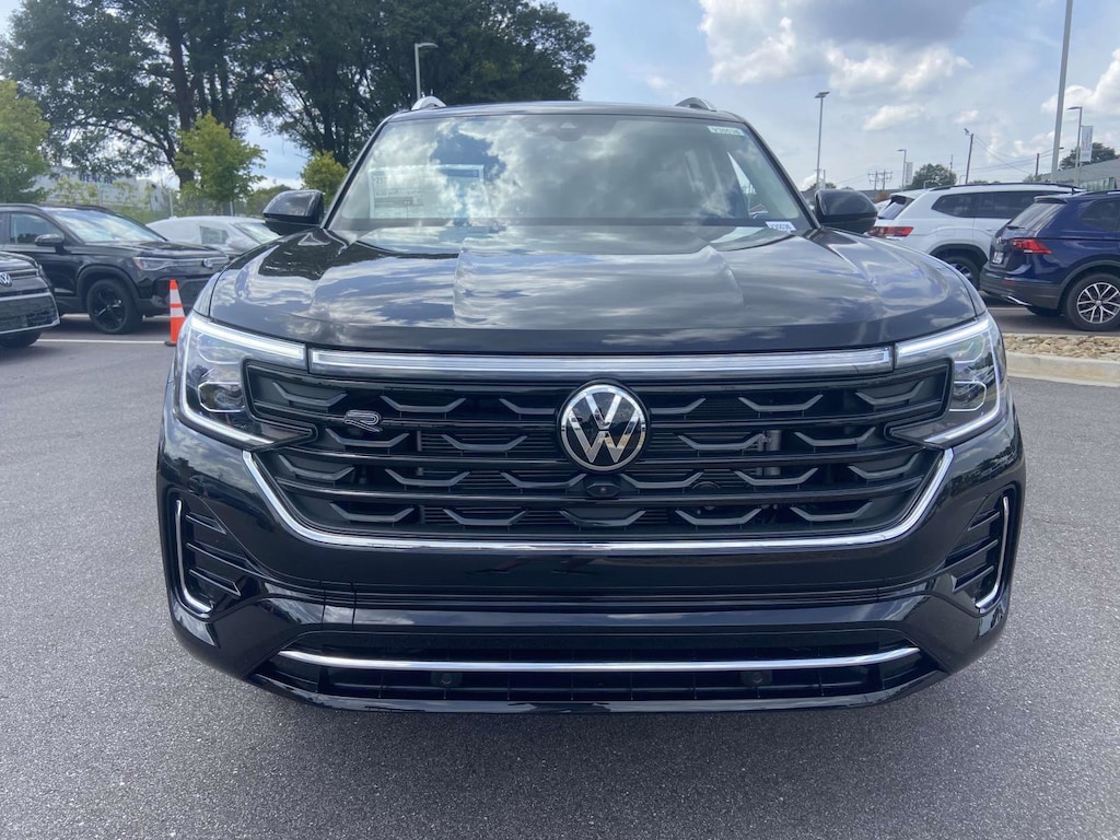 New 2026 Volkswagen Atlas 2.0T SEL Premium R-Line 2.0T SEL Premium R-Line 4MOTION