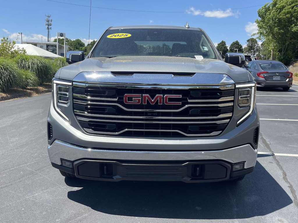 Used 2025 GMC Sierra 1500 SLT Truck Crew Cab