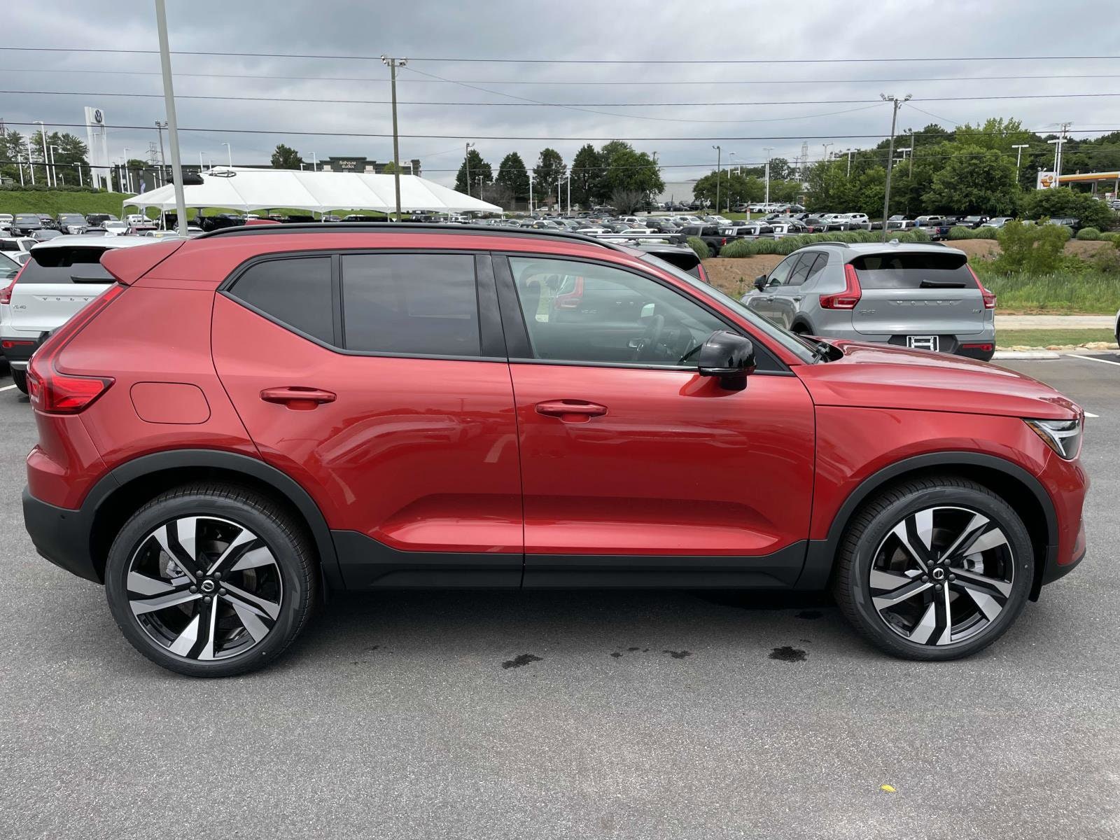 2025 Volvo XC40 Ultra - Photo 8