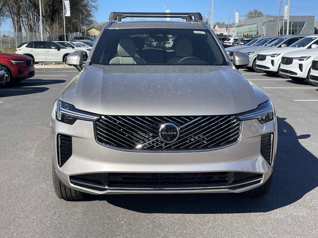 New 2026 Volvo XC90 B6 Plus 7-Seater SUV