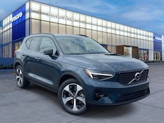 2026 Volvo XC40