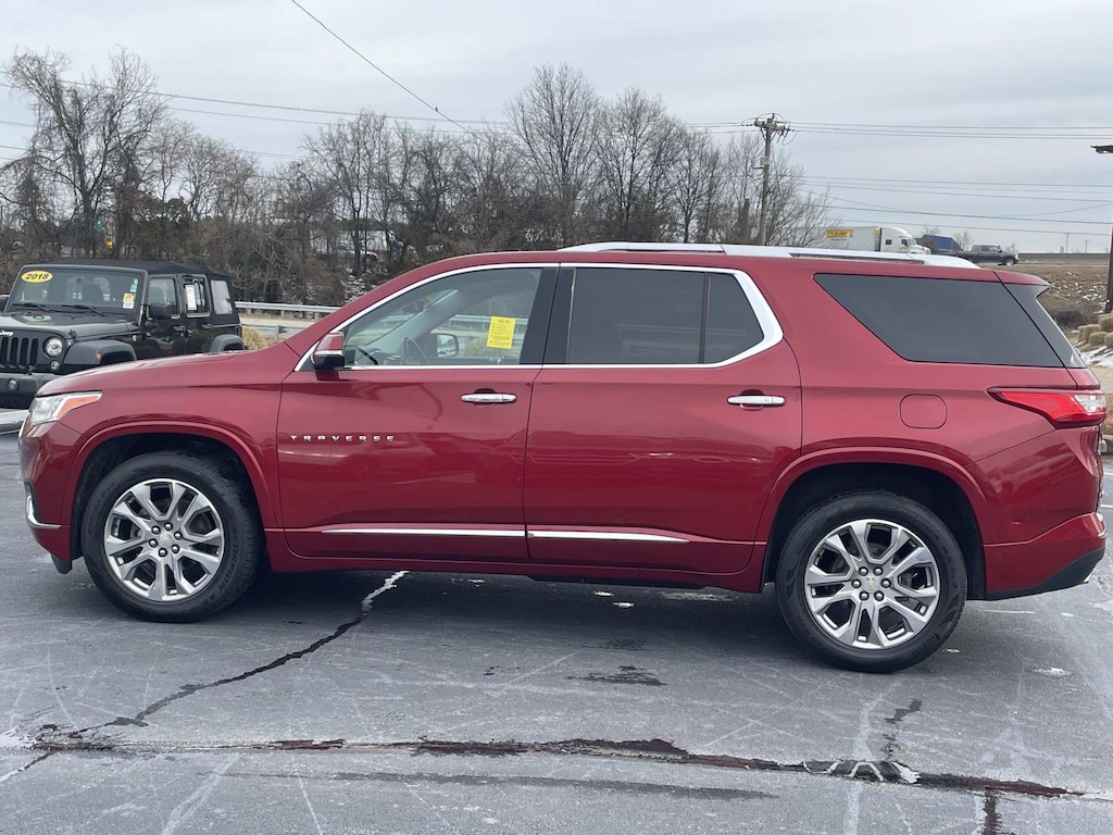 Used 2019 Chevrolet Traverse Premier SUV