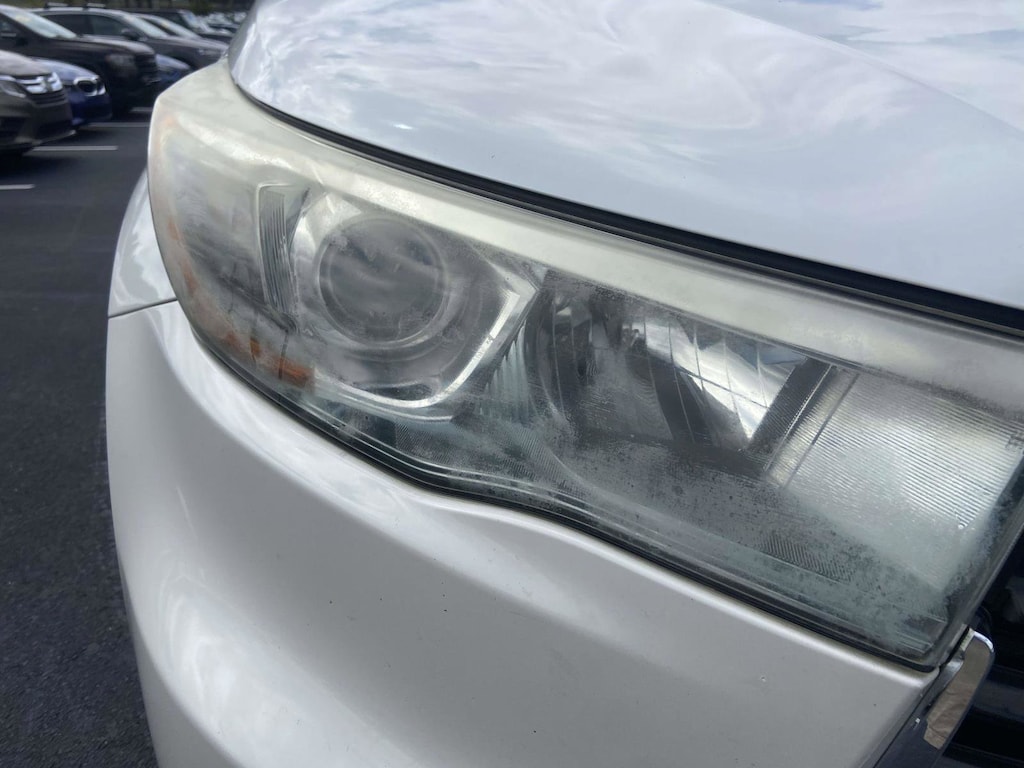 Used 2014 Toyota Highlander Limited V6 SUV