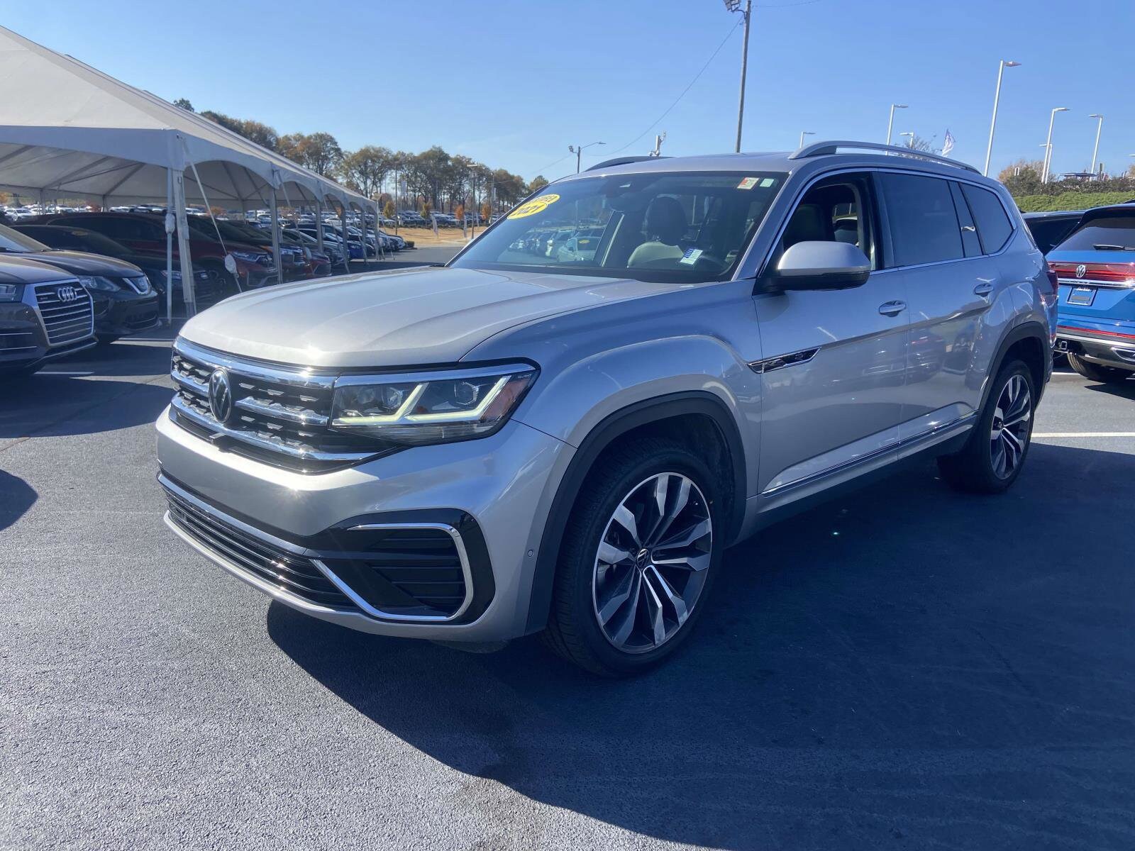 2021 Volkswagen Atlas V6 SEL Premium R-Line photo 3