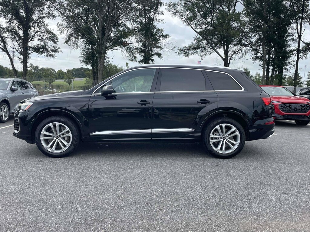 Used 2025 Audi Q7 55 Premium SUV