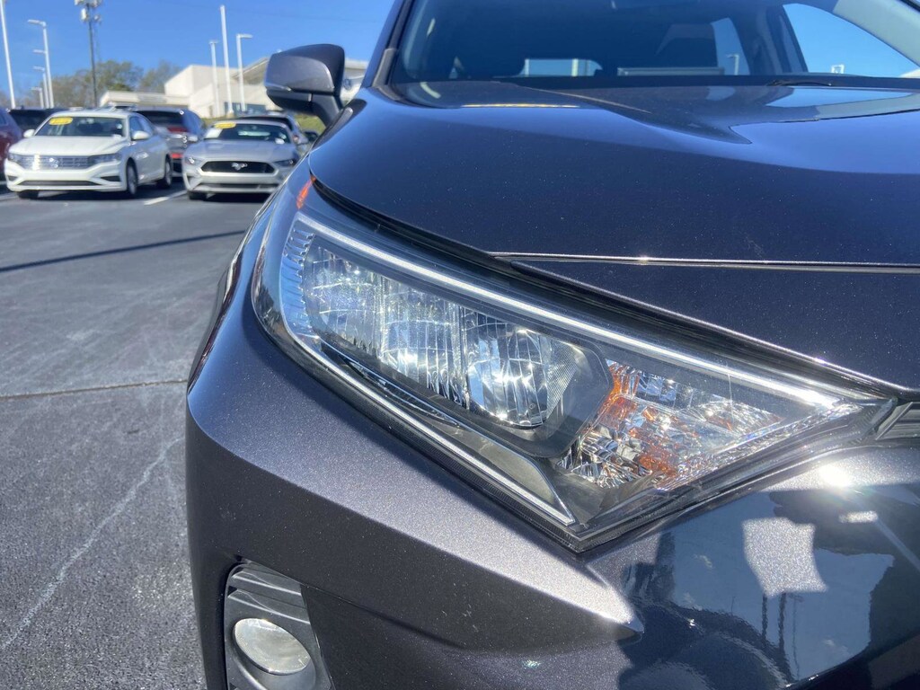 Used 2020 Toyota RAV4 XLE SUV