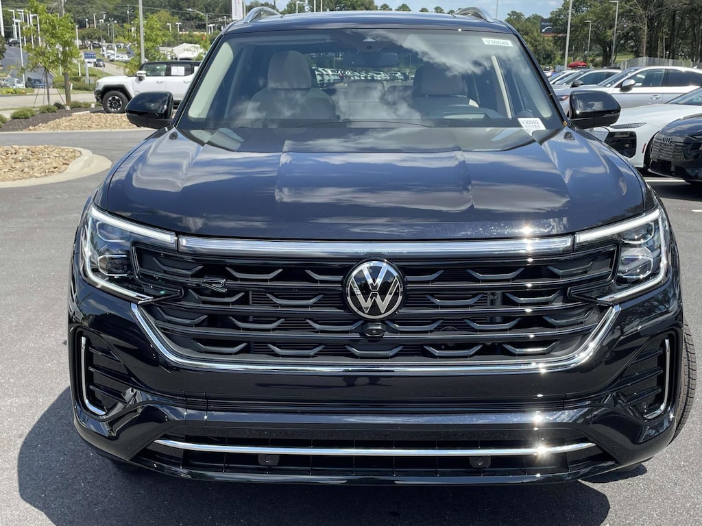 New 2026 Volkswagen Atlas 2.0T SEL Premium R-Line 2.0T SEL Premium R-Line 4MOTION