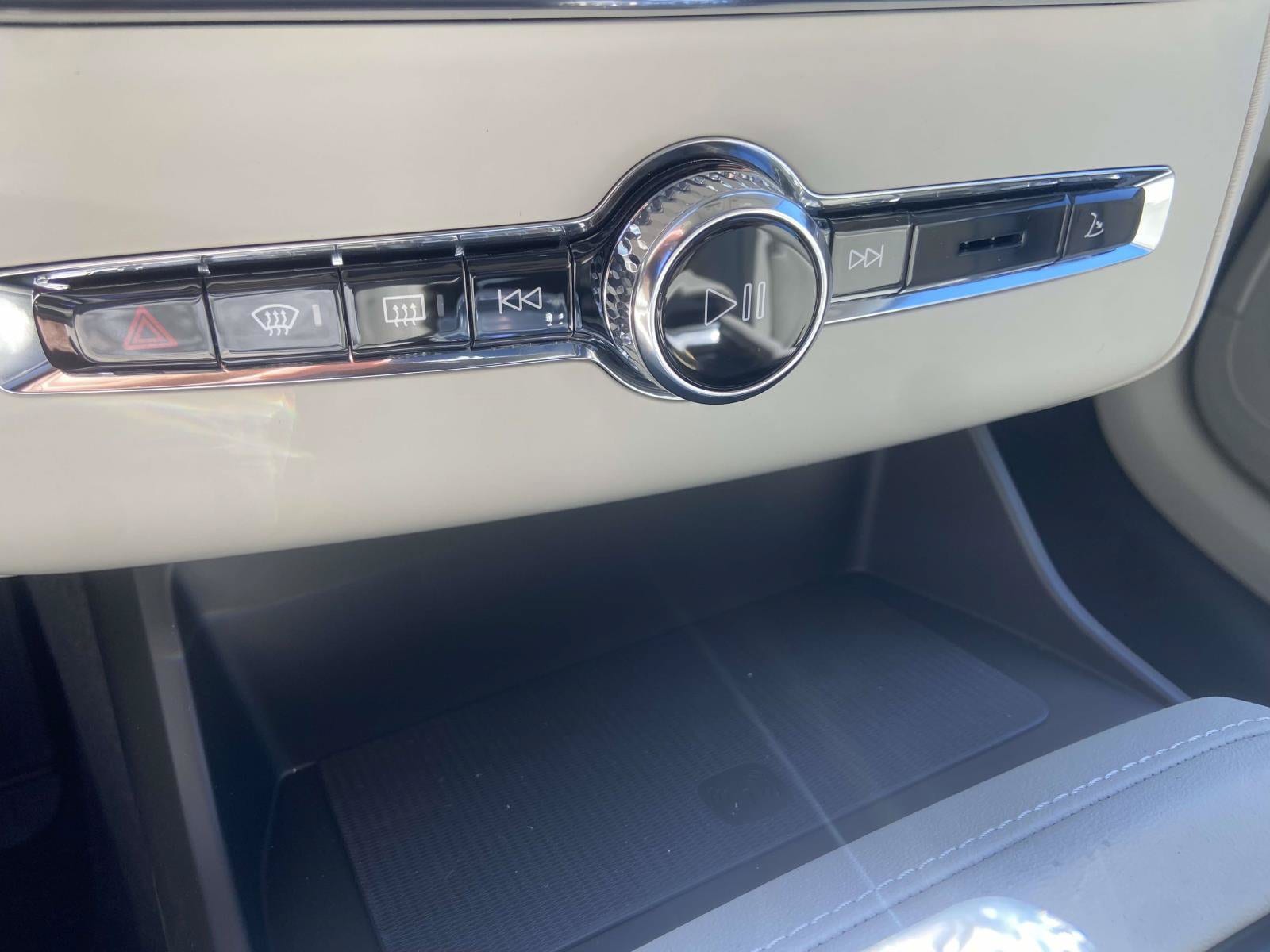 2026 Volvo XC90 Ultra - Photo 27