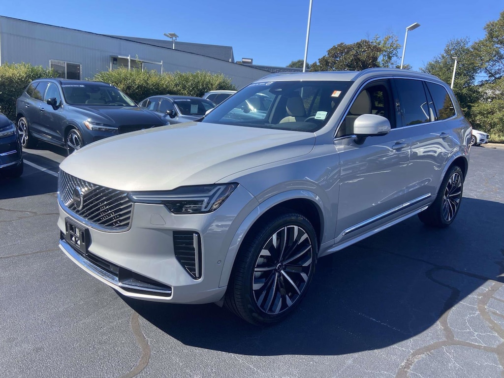 Certified 2025 Volvo XC90 B6 (2025.5) Plus 7-Seater SUV