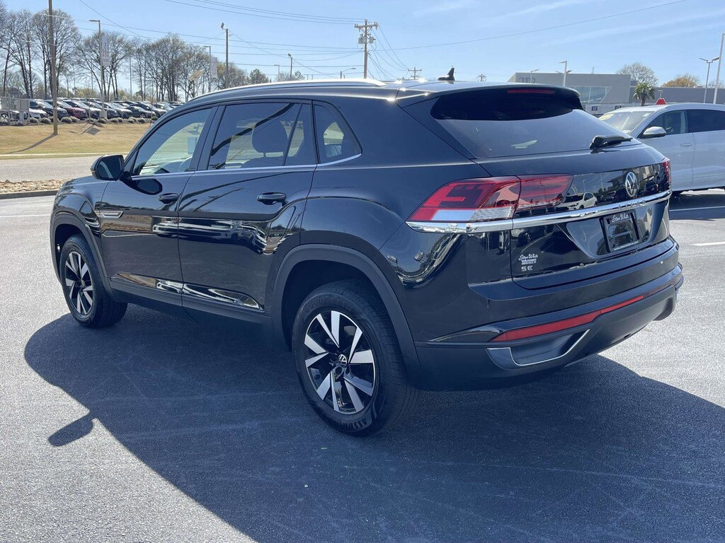 Used 2023 Volkswagen Atlas Cross Sport 2.0T SE SUV