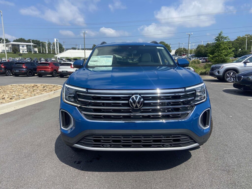 New 2026 Volkswagen Atlas 2.0T SE w/Technology 2.0T SE w/Technology FWD
