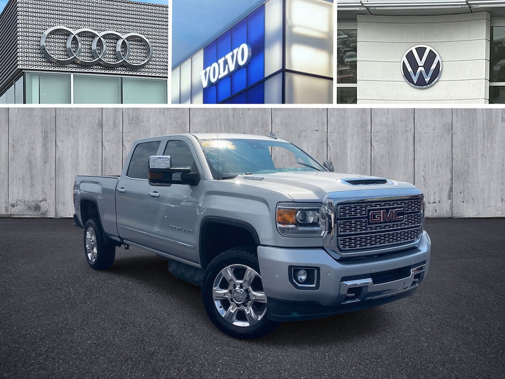 Used 2019 GMC Sierra 2500HD Denali Truck Crew Cab