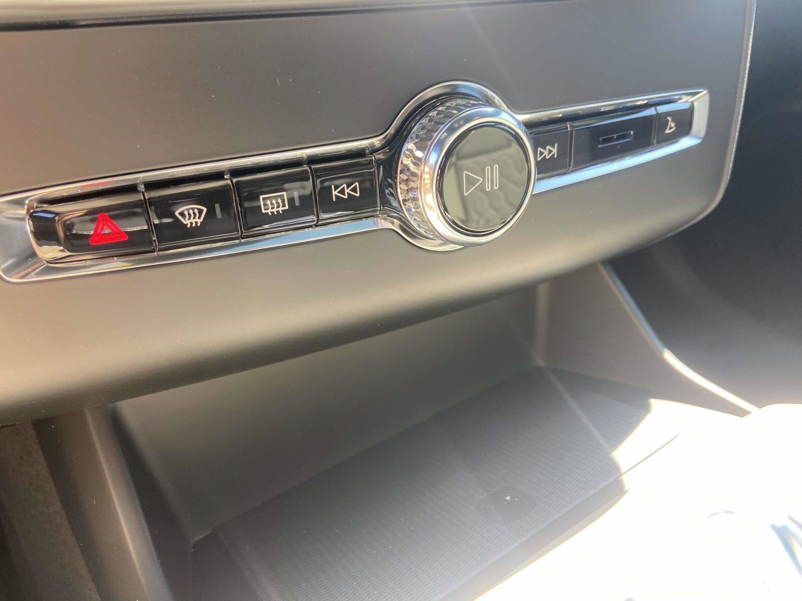 2026 Volvo XC90 Core - Photo 29