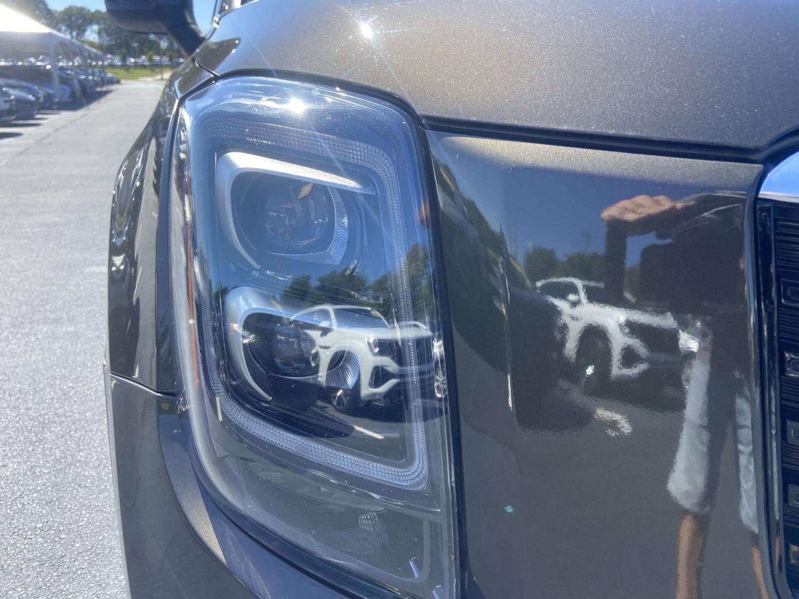 2022 Kia Telluride EX photo 3