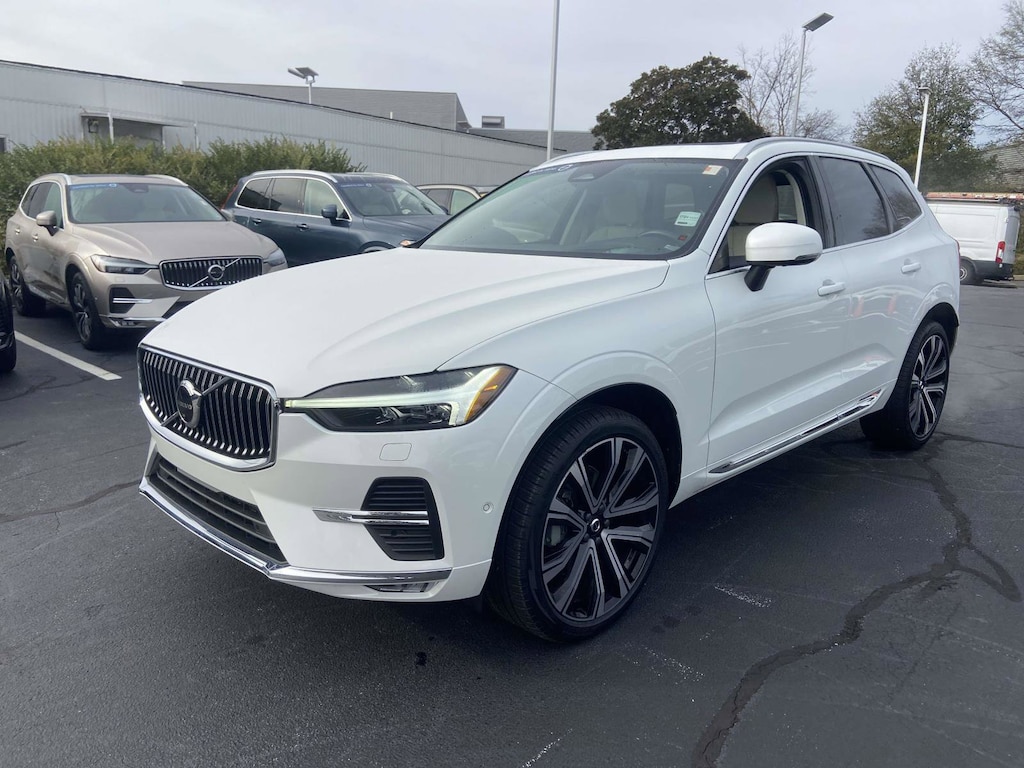 Certified 2023 Volvo XC60 B5 AWD Ultimate Bright SUV