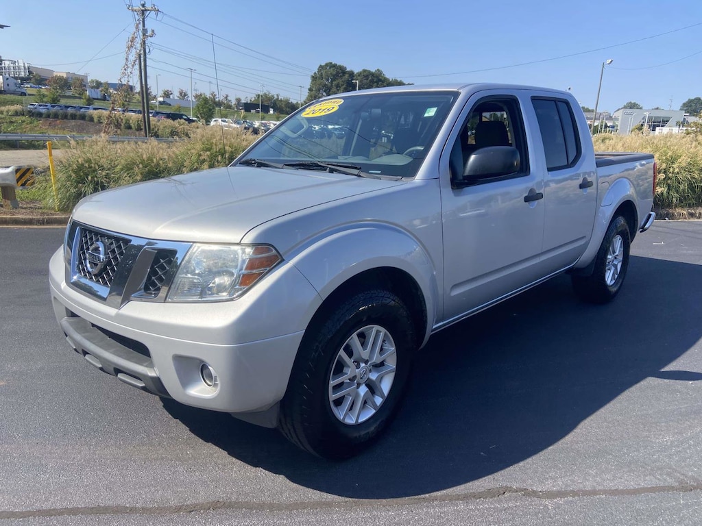 Used 2019 Nissan Frontier SV Truck Crew Cab