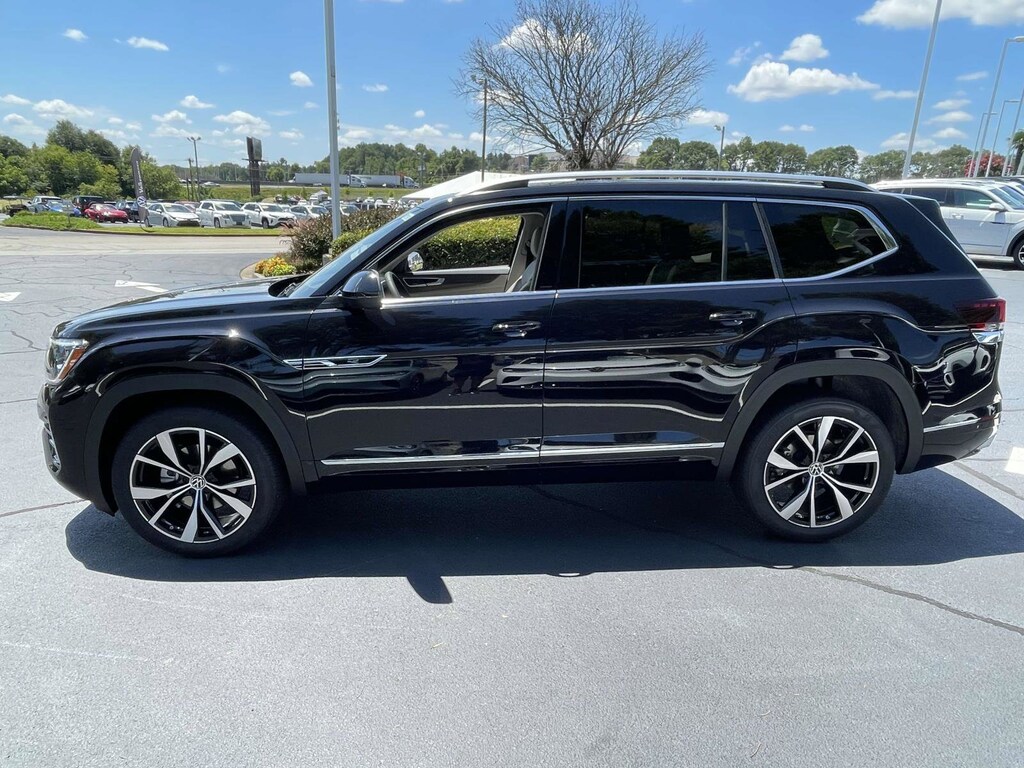 New 2025 Volkswagen Atlas 2.0T SEL Premium R-Line 2.0T SEL Premium R-Line 4MOTION