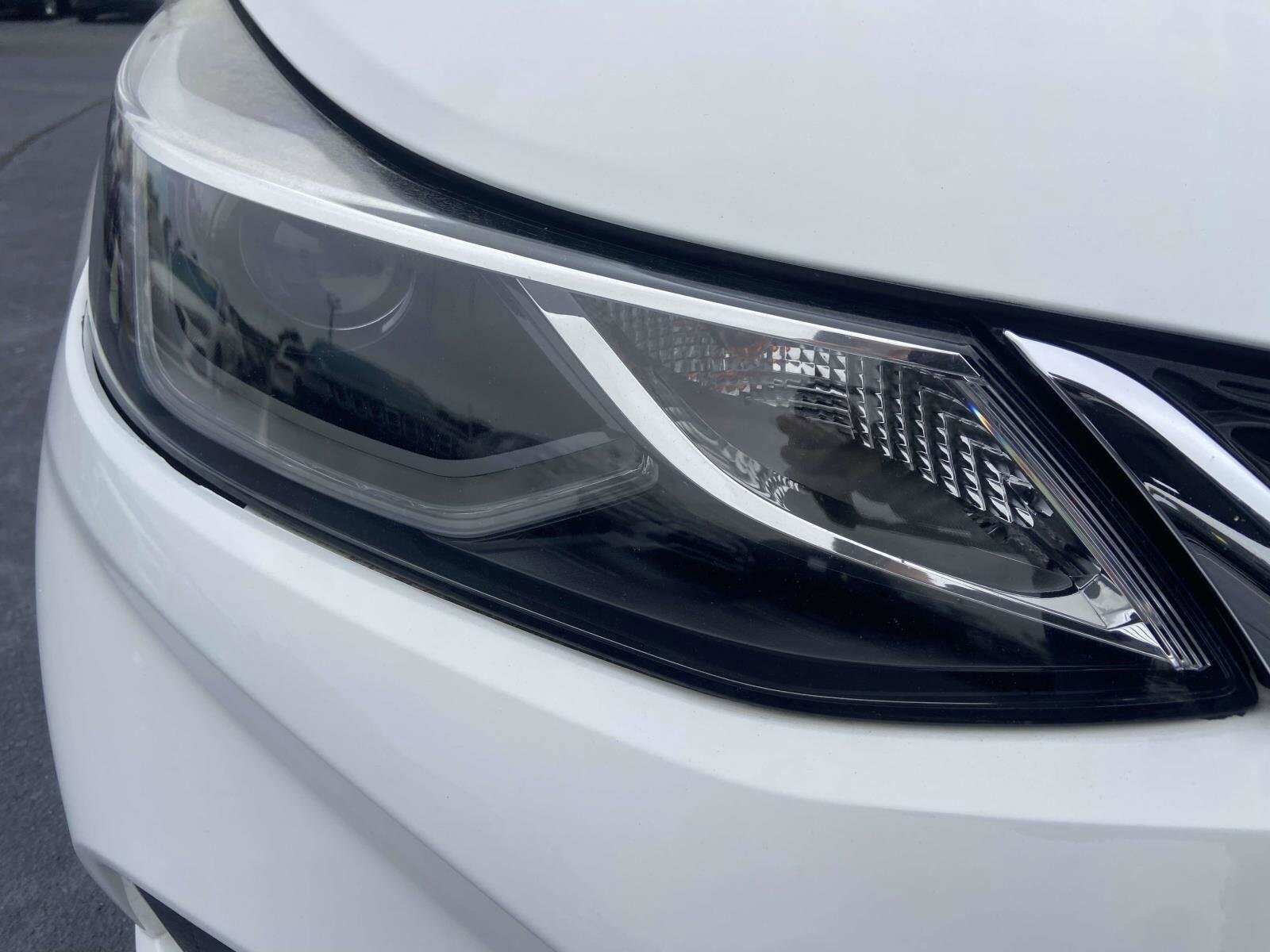 2017 Chevrolet Cruze LT photo 4