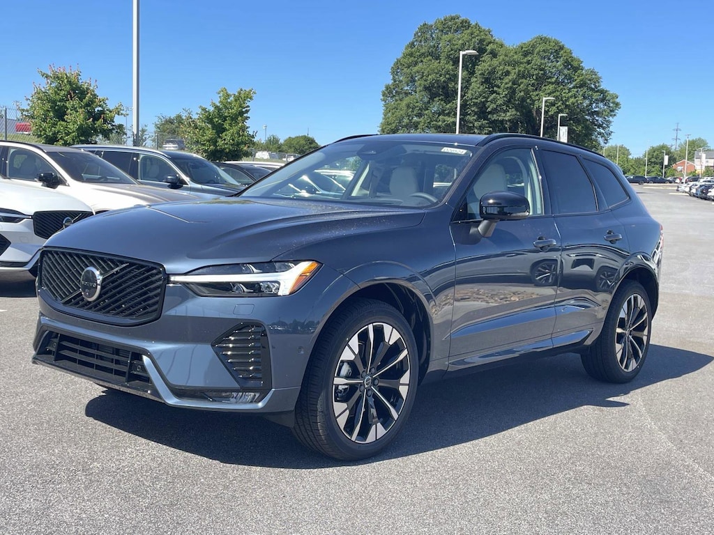 New 2026 Volvo XC60 B5 Ultra SUV