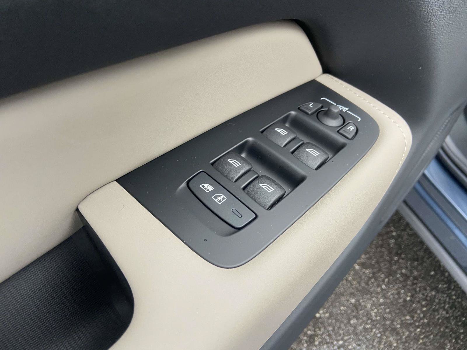 2026 Volvo XC60 Core - Photo 21