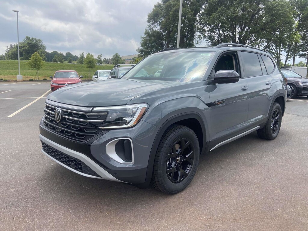 New 2025 Volkswagen Atlas 2.0T Peak Edition 2.0T Peak Edition 4MOTION