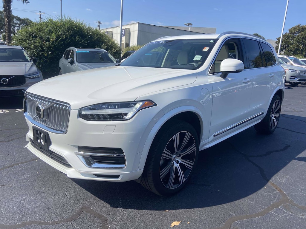 Certified 2023 Volvo XC90 Recharge Plug-In Hybrid Plus 6-Seater SUV