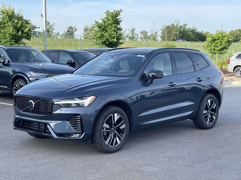 New 2026 Volvo XC60 B5 Plus SUV