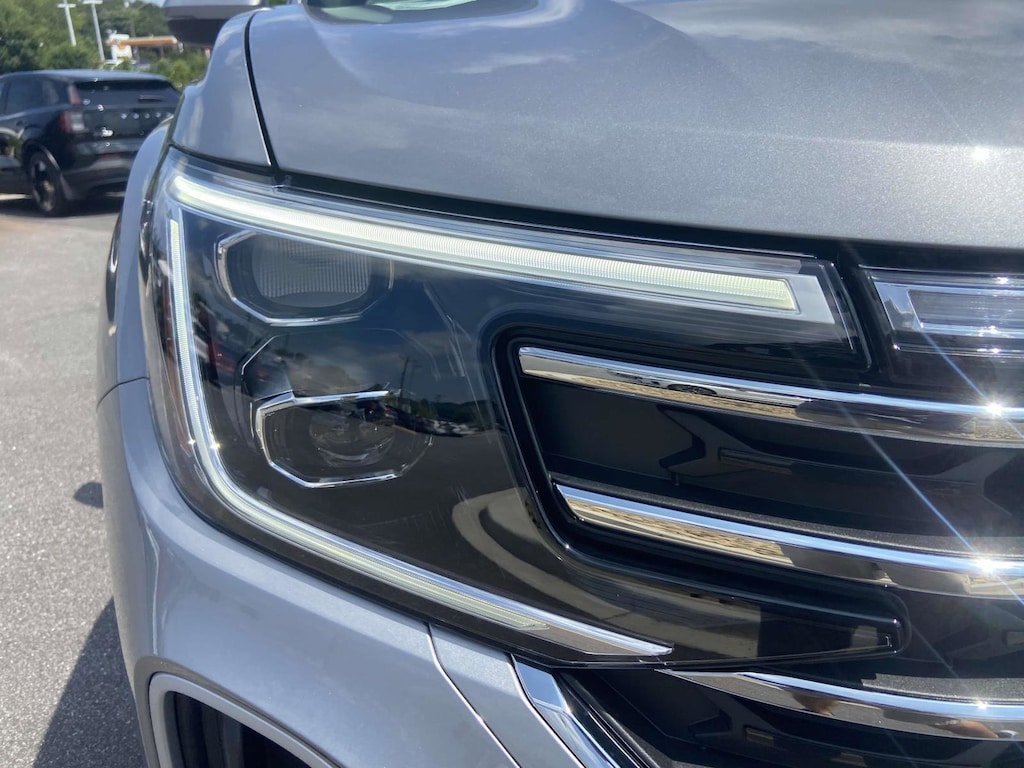 New 2026 Volkswagen Atlas 2.0T SE w/Technology 2.0T SE w/Technology FWD