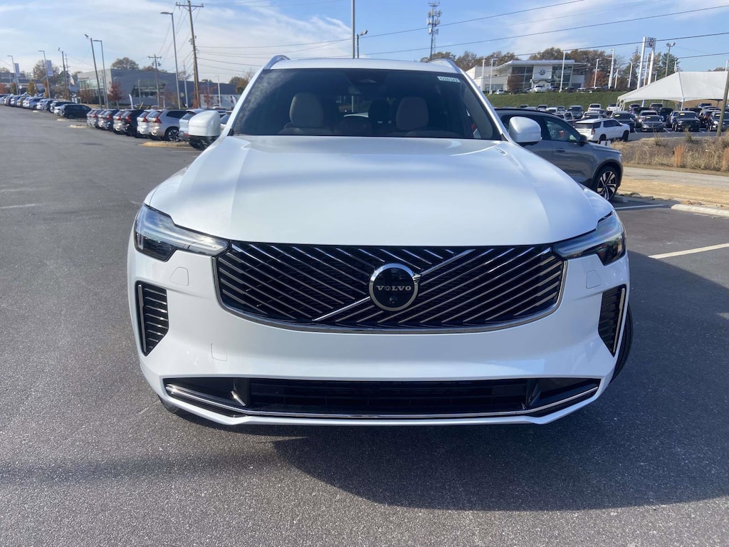 New 2026 Volvo XC90 B6 Plus 7-Seater SUV