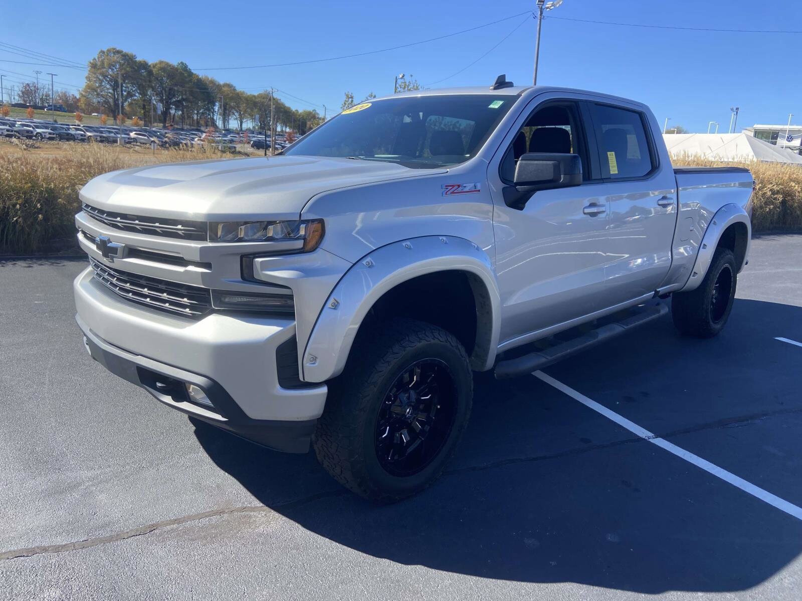 2020 Chevrolet Silverado 1500 RST photo 3