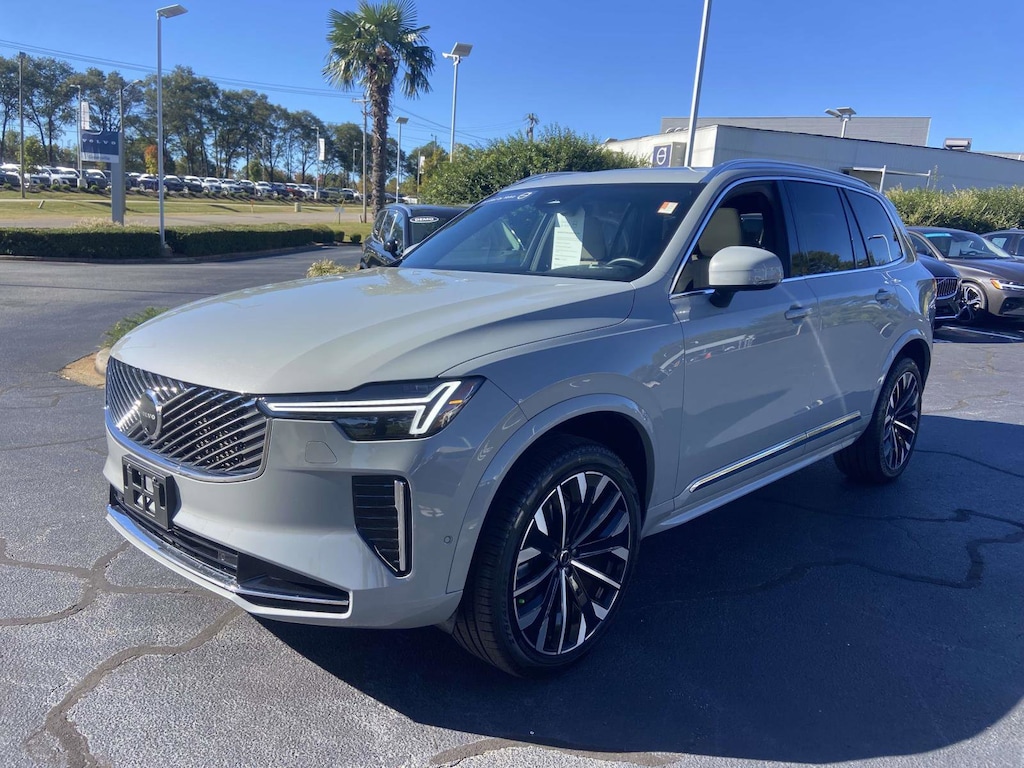 Certified 2025 Volvo XC90 B6 (2025.5) Plus 7-Seater SUV