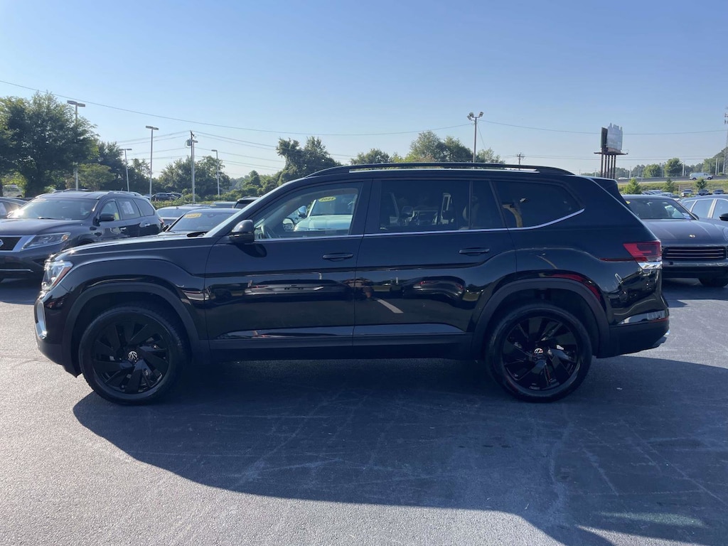 Used 2026 Volkswagen Atlas SE w/Technology SUV