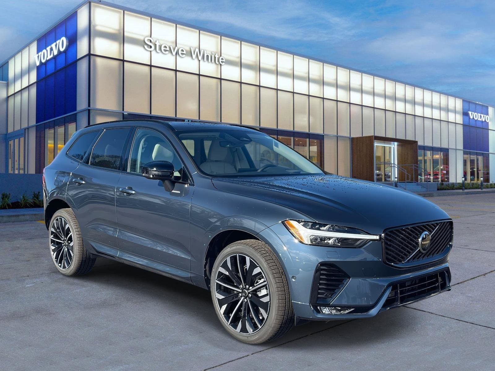 2026 Volvo XC60 Ultra's photo