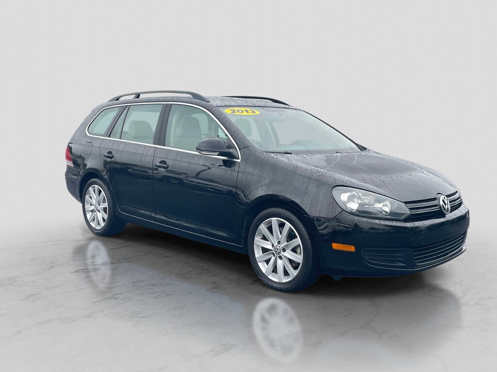 Used 2013 Volkswagen Jetta SportWagen 2.0L TDI w/Sunroof/Navigation Wagon